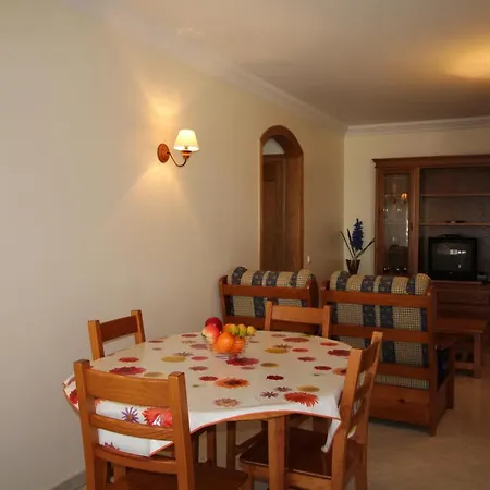 T1 Da Rocha D Quixote B *